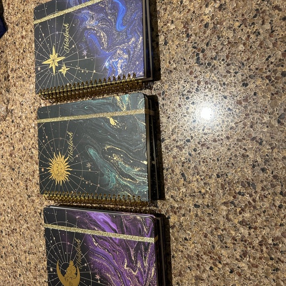 Notebooks - Picture 4 of 4